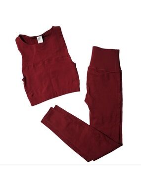 FABLETICS Sculptknit Bra and Leggings Set in Umbra Red Size S NWT